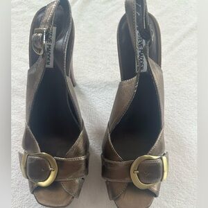 Steve Madden chunky buckle heel sandals